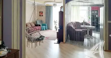 3 room apartment in Muchaviecki sielski Saviet, Belarus