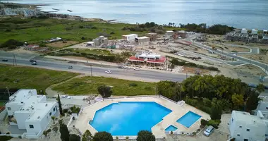 2 bedroom apartment in Chloraka, Cyprus
