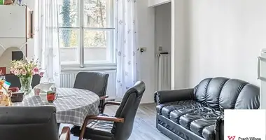 Apartamento 4 habitaciones en Praga, República Checa