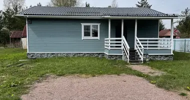 Дом 3 комнаты в Morozovskoe gorodskoe poselenie, Россия