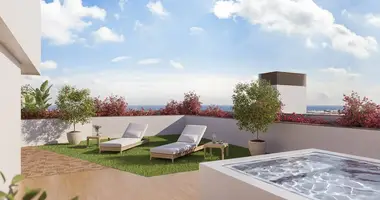 Apartamento 4 habitaciones en Alicante, España