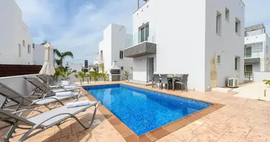 3 bedroom house in Ayia Napa, Cyprus