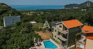 Apartamento 6 habitaciones en Buljarica, Montenegro