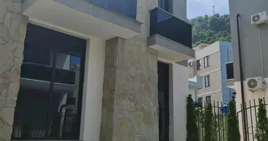 Villa 5 Zimmer mit Doppelt verglaste Fenster, mit Möbliert, mit Klimaanlage in Gonio, Georgien