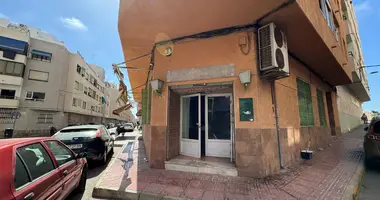 Commercial property in Torrevieja, Spain