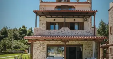 Casa 7 habitaciones en Nea Fokea, Grecia