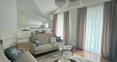 Квартира 4 комнаты в Херцег-Нови, Черногория