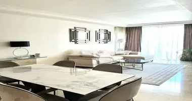 2 bedroom apartment in Marbella, Spain