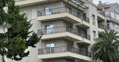 Mieszkanie 4 pokoi w Budva, Czarnogóra