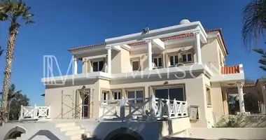 Dom 3 pokoi w Pervolia, Cyprus