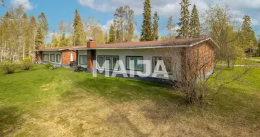 Apartamento 6 habitaciones en Kemi, Finlandia