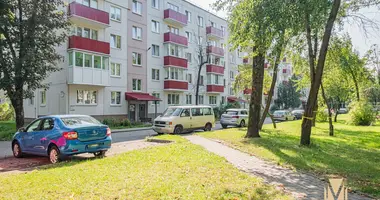 Apartamento 3 habitaciones en Minsk, Bielorrusia