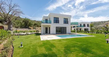 Villa 4 habitaciones con Aire acondicionado, con estacionamiento, con Renovado en Bodrum, Turquía