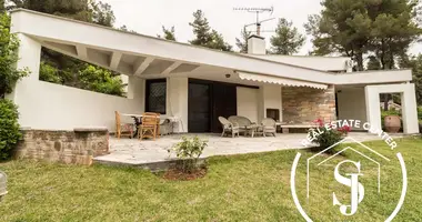 Villa  mit Balkon, mit Möbliert, mit Klimaanlage in Gemeinde Kassandra, Griechenland