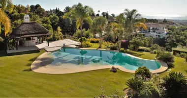 6 bedroom house in Benahavis, Spain