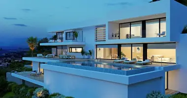 Villa 5 bedrooms with Sea view, with Terrace, with Swimming pool in Spain