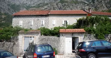 Maison dans Risan, Monténégro