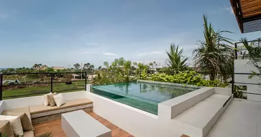Вилла 5 комнат  с мебелью, с террасой, с бассейном в Бали, Индонезия