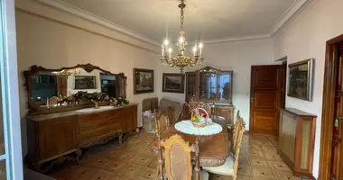 5 bedroom apartment in Area metropolitana de Madrid y Corredor del Henares, Spain