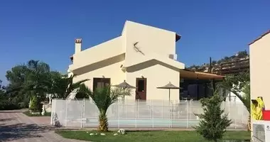 Casa 4 habitaciones en Koilani, Chipre