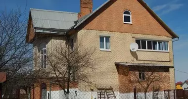 Maison dans carnahradz, Biélorussie
