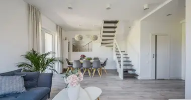 Maison dans Kamionki, Pologne