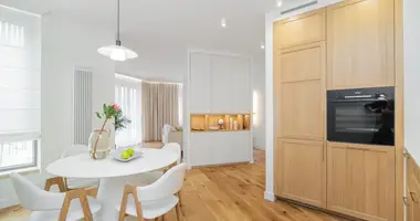 Apartamento 3 habitaciones en Varsovia, Polonia