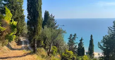 Terrain dans Pelekas, Grèce