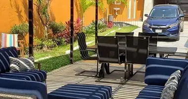 Дом 3 спальни в Lomas de Santa Clara, Мексика