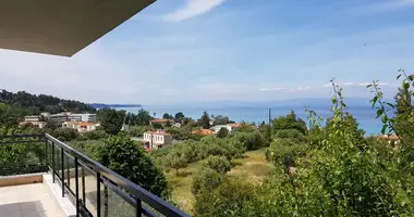 Cottage 4 bedrooms in Kriopigi, Greece