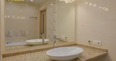 Apartamento 2 habitaciones en Sienica, Belarús