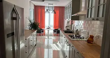 Apartamento 4 habitaciones en Mahmutlar, Turquía
