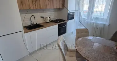 Apartamento 3 habitaciones en Brest, Bielorrusia