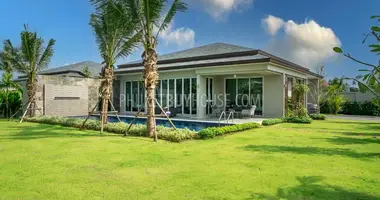 Villa 3 chambres dans Phuket, Thaïlande