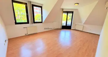 4 room apartment in Nagyatad, Hungary