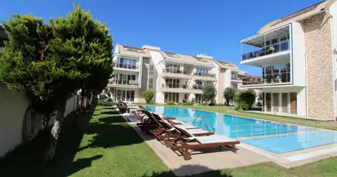 Duplex 4 bedrooms with balcony, with air conditioning, with parking in Belek, Turkey