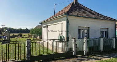 3 room house in Bolho, Hungary