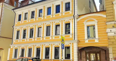 Büro 913 m² in Zentraler Verwaltungsbezirk, Russland