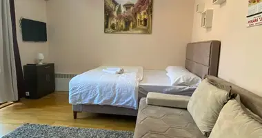 Appartement 1 chambre avec Vue sur la montagne, avec obschestvennaya parkovka public parking dans Budva, Monténégro