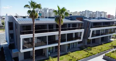 Wohnung 4 Schlafzimmer in Muratpasa, Türkei