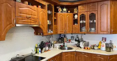 3 room apartment in okrug Piskarevka, Russia