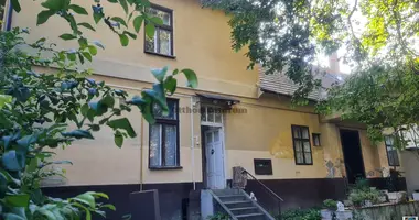 9 room house in Paks, Hungary