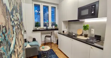 1 bedroom apartment in Warsaw, Poland