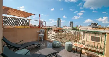 Apartamento 4 habitaciones en Tel Aviv-Yafo, Israel