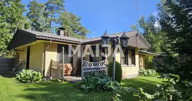 Дом 5 комнат в Helsinki sub region, Финляндия