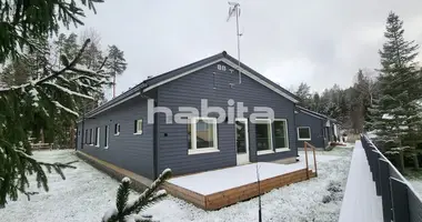 3 bedroom house in Helsinki sub-region, Finland