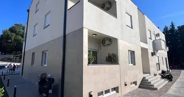 Квартира 2 комнаты в Радановичи, Черногория