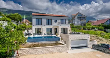 Dom 4 pokoi w Tivat, Czarnogóra