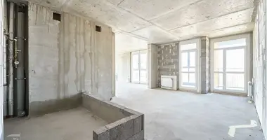 Apartamento 3 habitaciones en Minsk, Bielorrusia