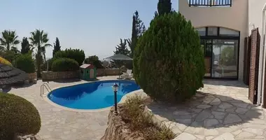 Dom 4 pokoi w Tala, Cyprus